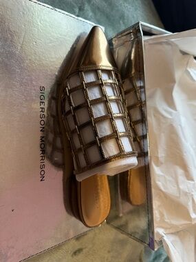 Sigerson Morrison Metallic Gold Cage-Overlay Pointed Mule